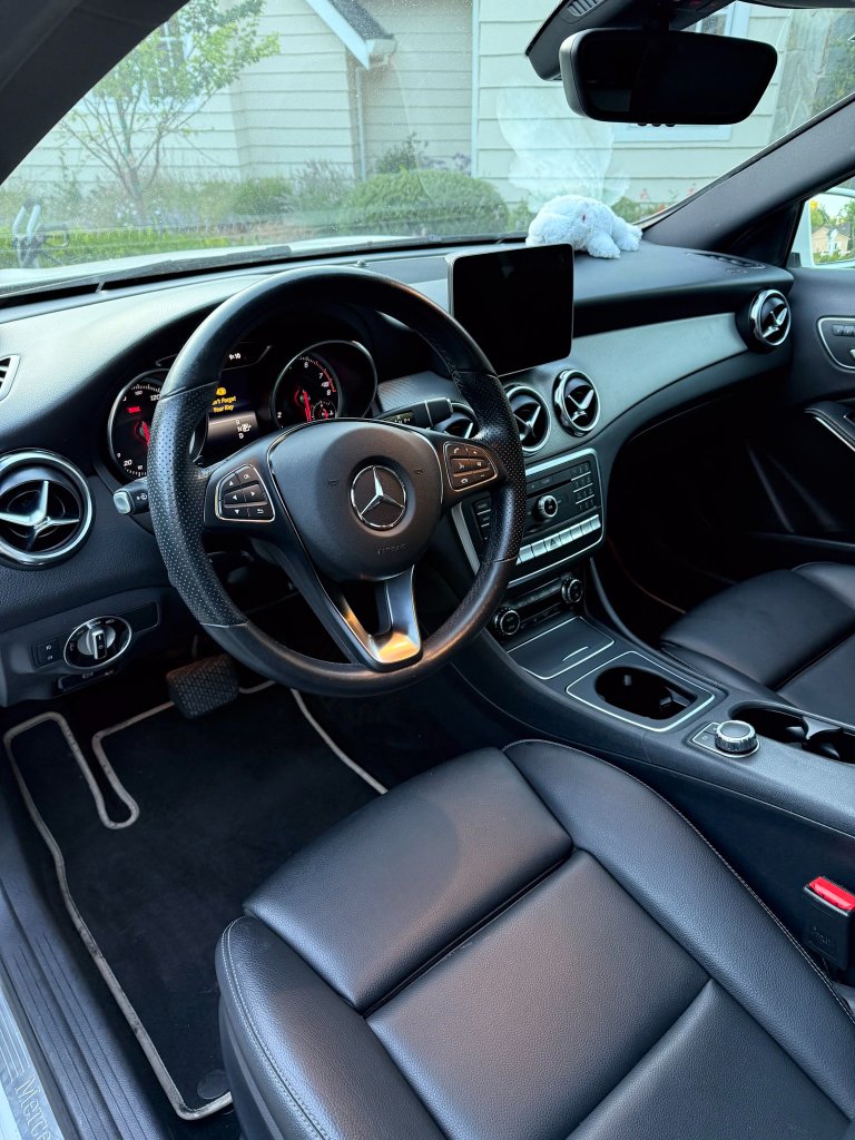 Mercedes interior detail