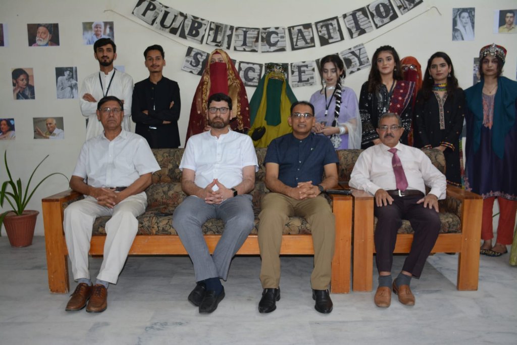Publication Society group photo with faculty