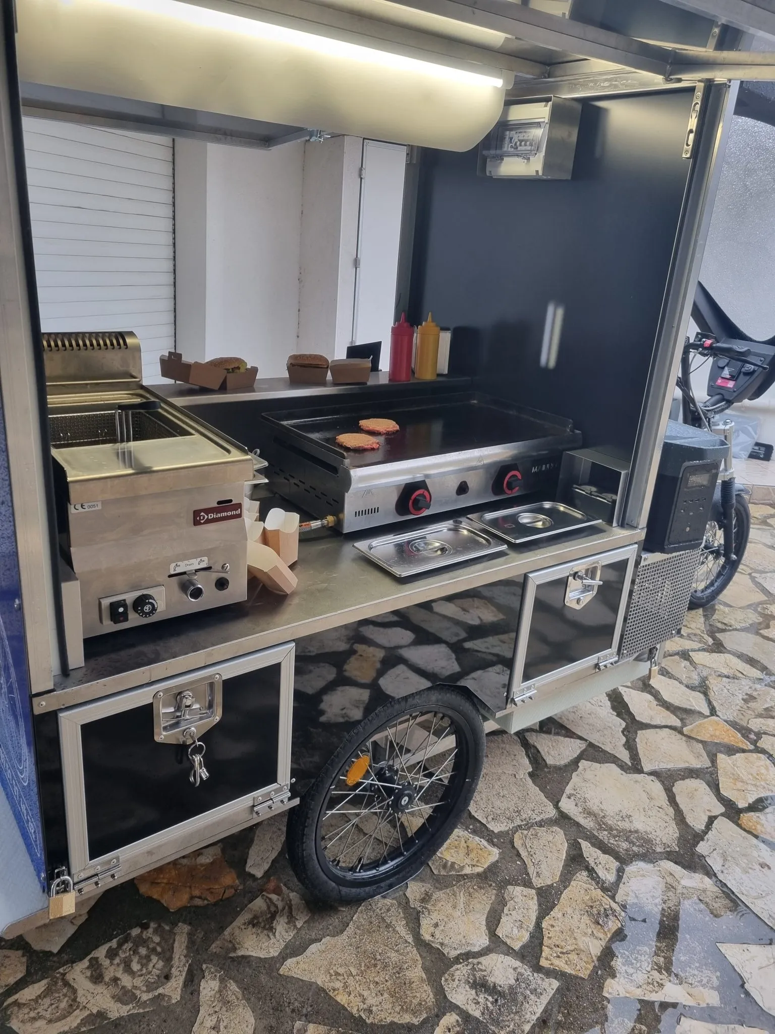 Friterie et Grill 2