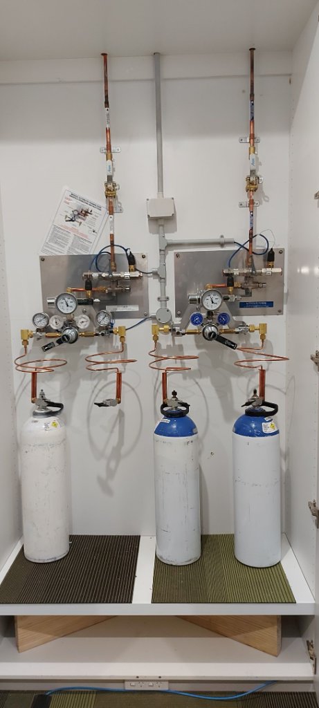 Medical Gas Manifold Installation