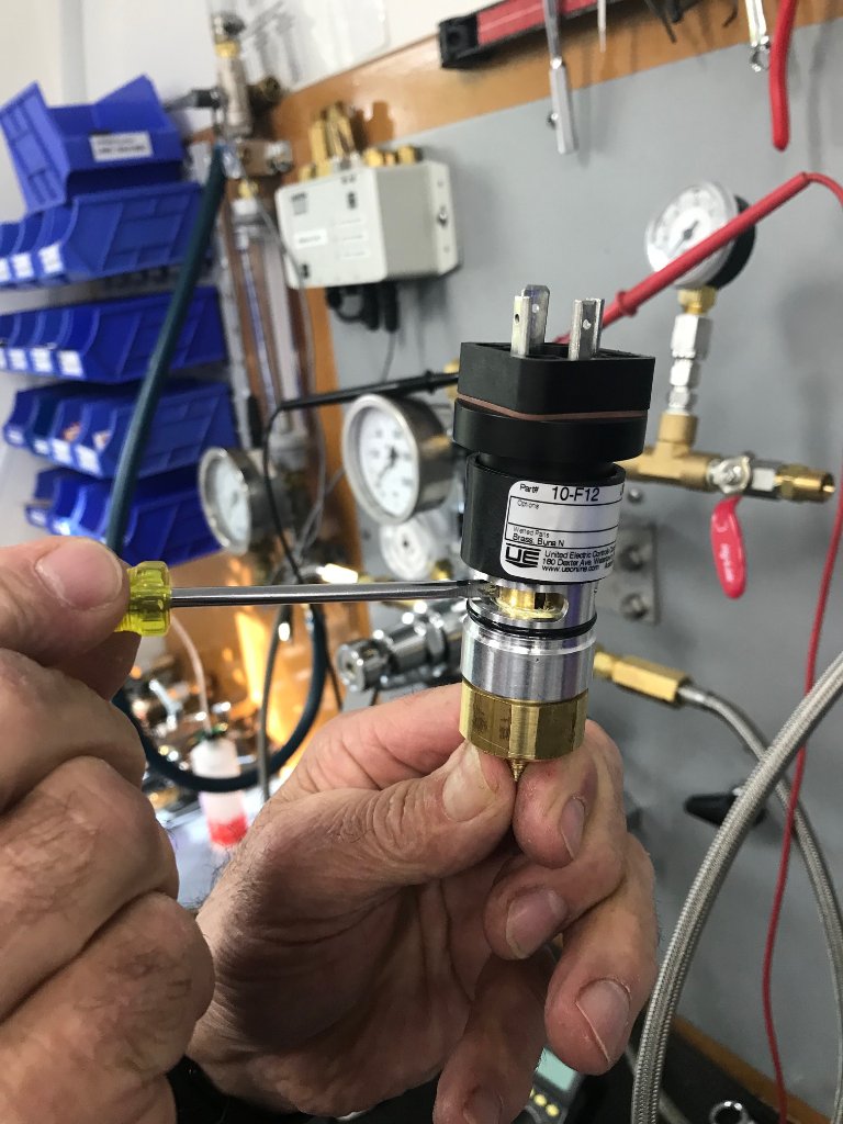 Manifold Pressure Switch Testing