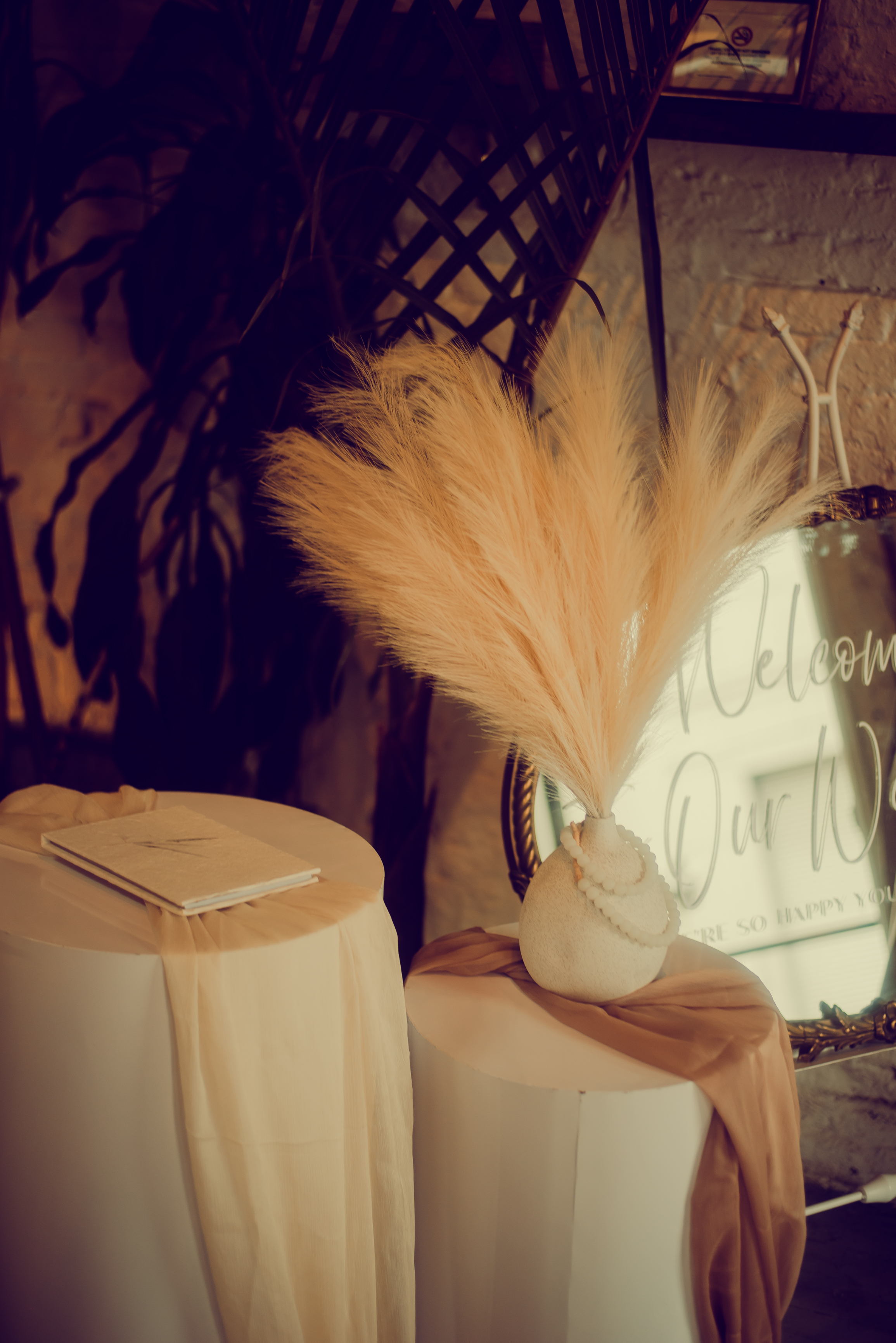 Rustic wedding cake display