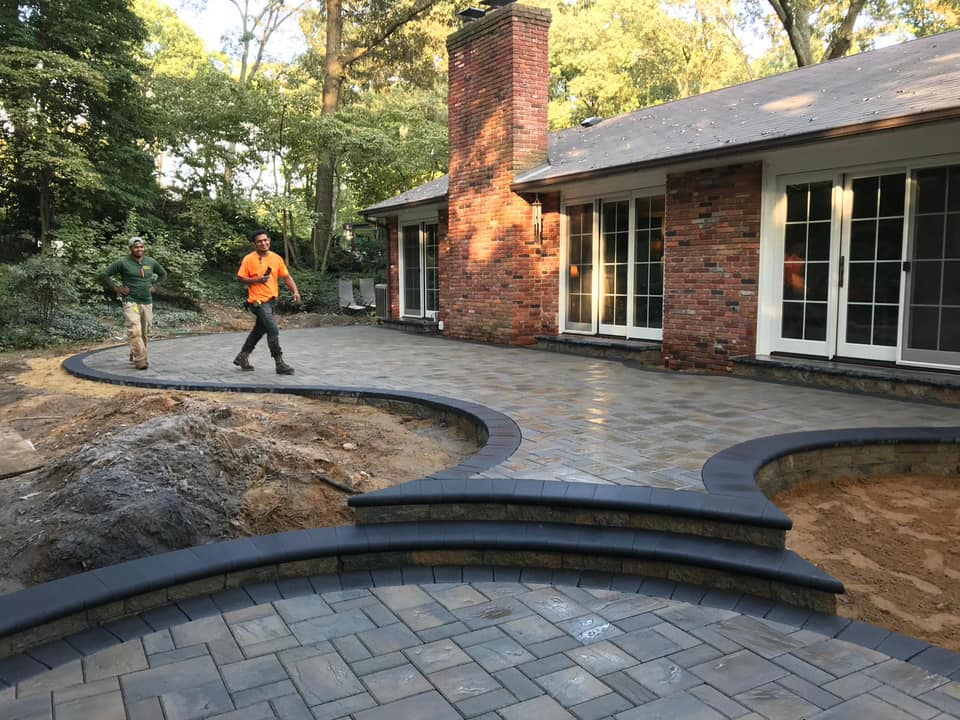 Large Curved Patio