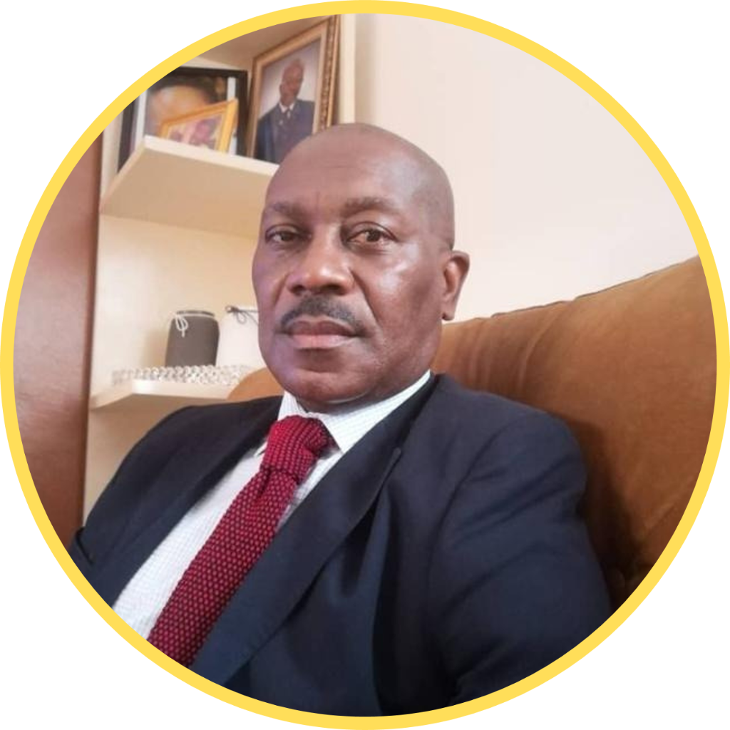 M. ERIC KORÉ — Directeur Général