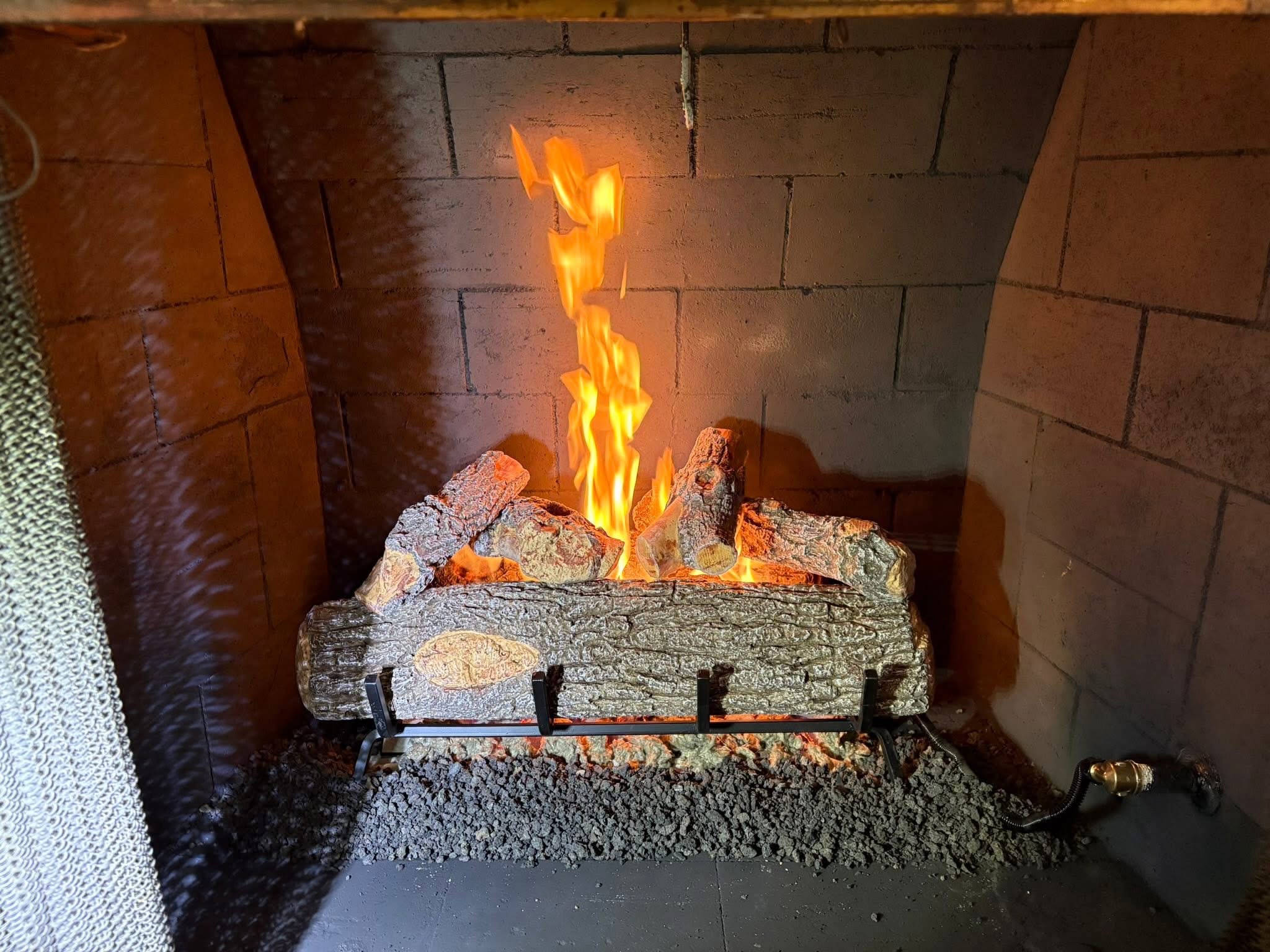 Gas Log Set Installation  West Seattle - Gas Logs in West Seattle, Seattle, WA by Chimney Pro Solutions