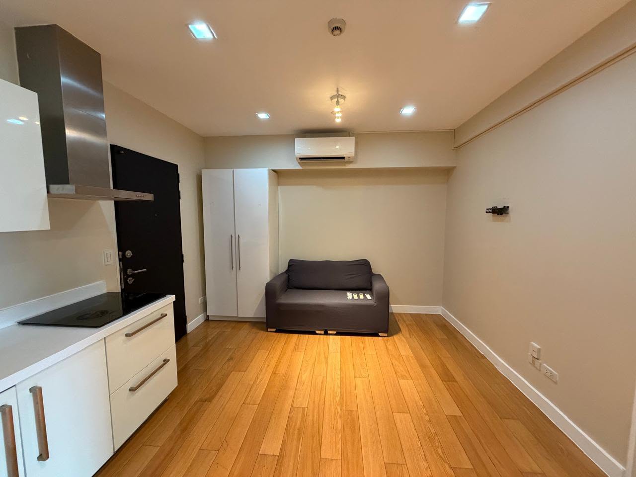 2-Bedroom Unit with Maid's Room in Coronado, Mandaluyong City — luxury property listing