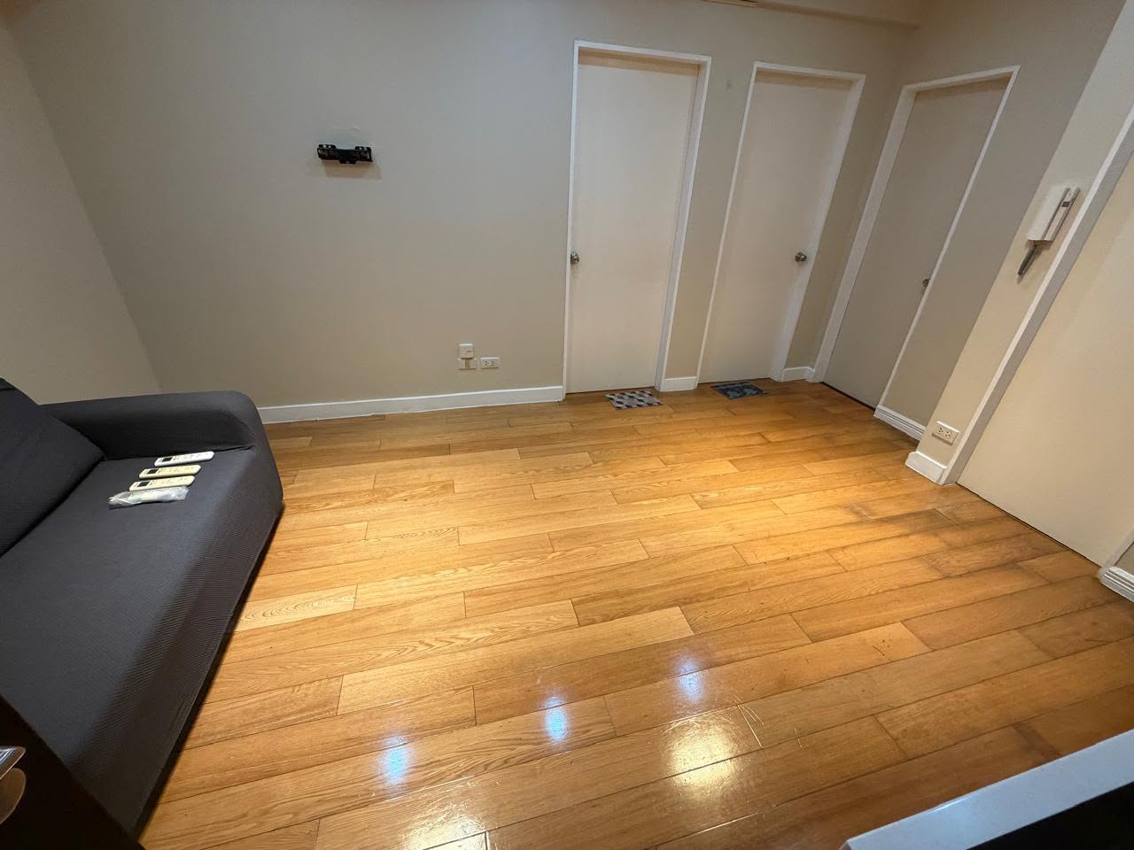 Gallery 2