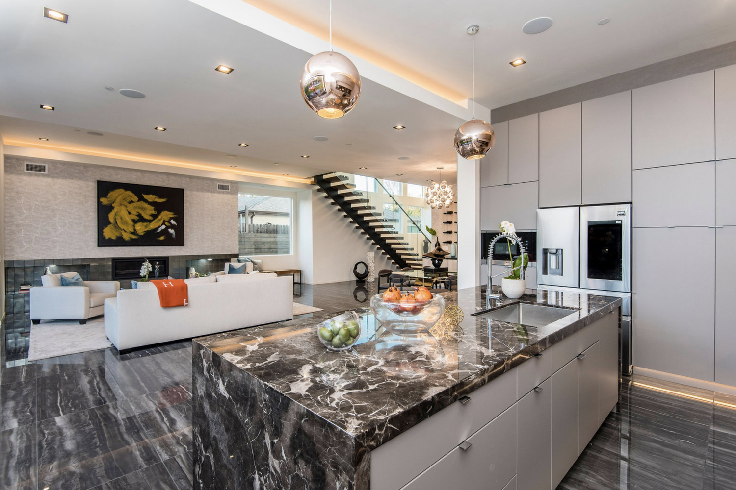Kling Street - 12