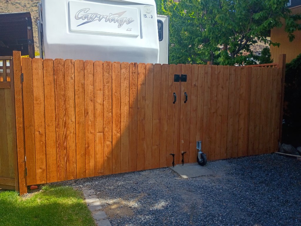 Fence Repair