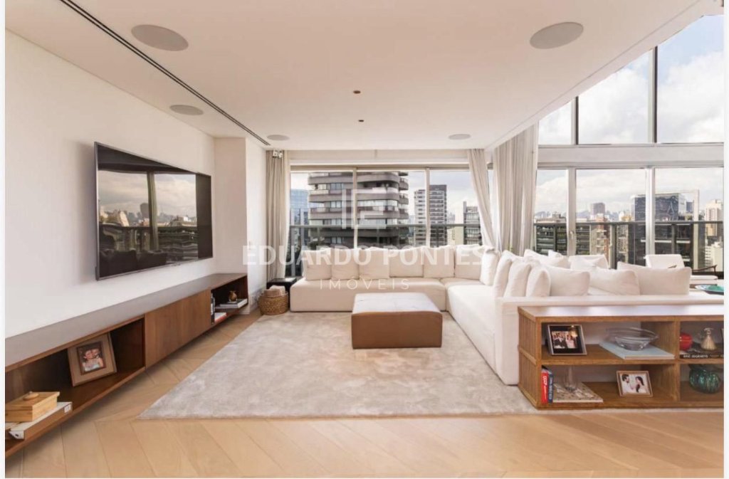 Apartamento com 368 m² no Eixo Faria Lima | Edifício Referência - Vila Olímpia