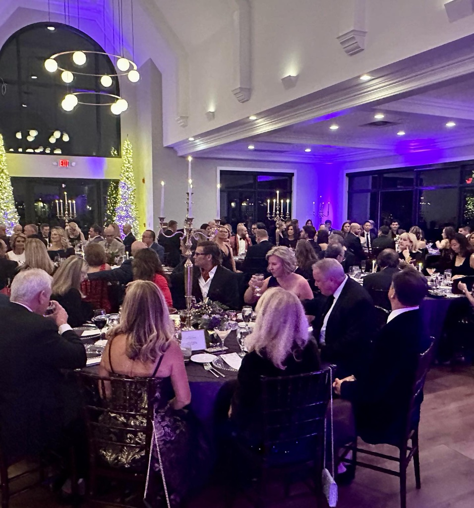 Club dining event