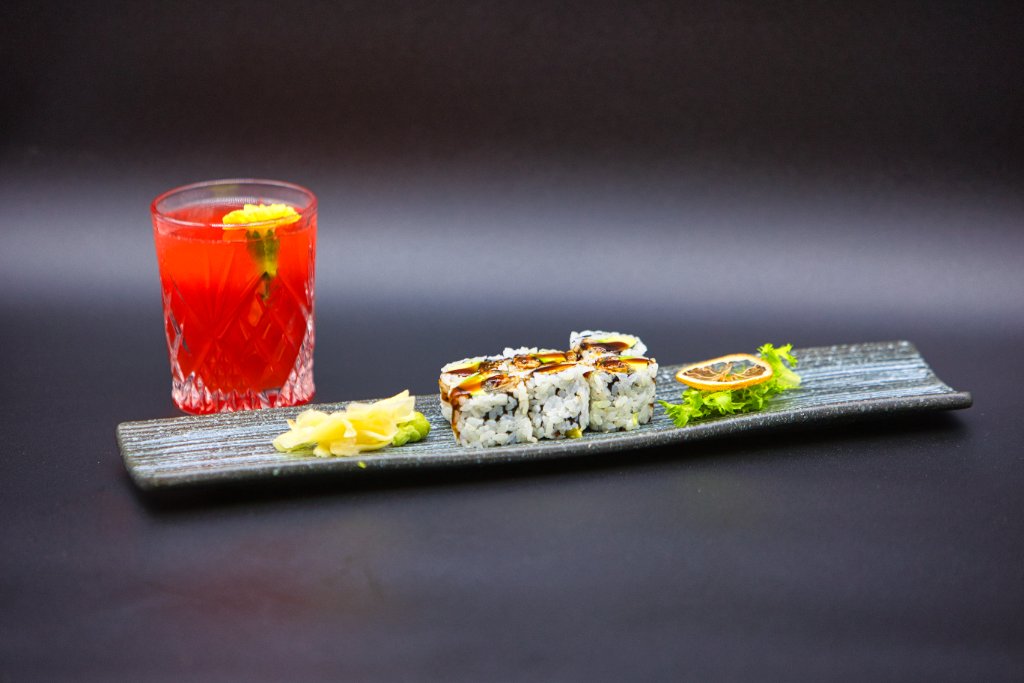 Pork braised dish with cocktail