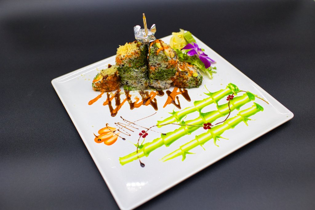 Tuna katsu sushi with floral plate art