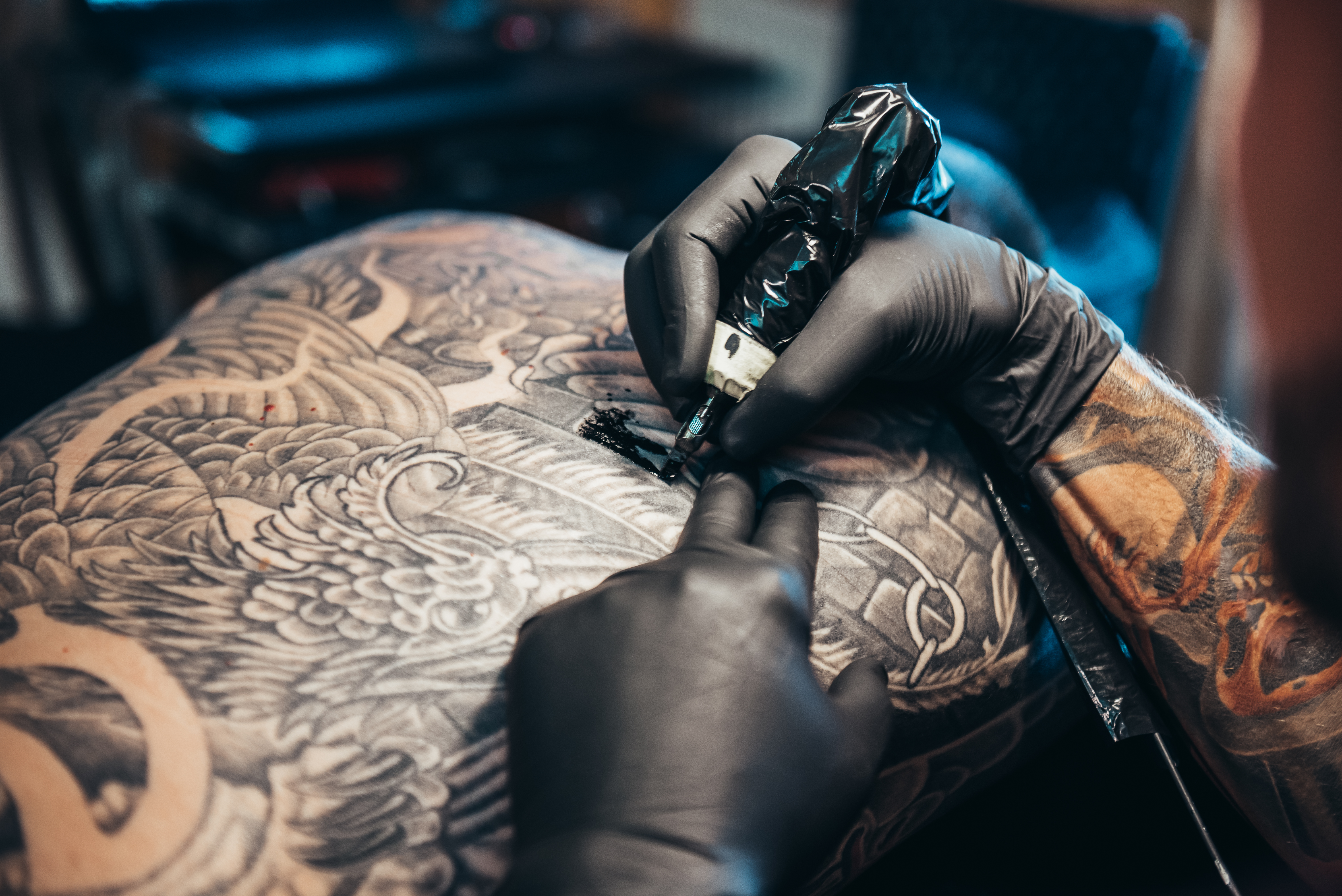 Combat Clay Soothing Skin Spray for tattoos relief