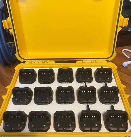 15-Unit Motorola Mobile Charging Bank