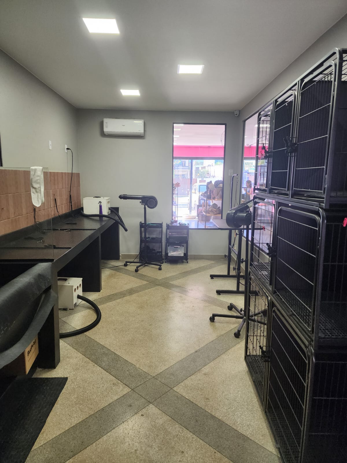 Ambiente completo, seguro e sempre higienizado