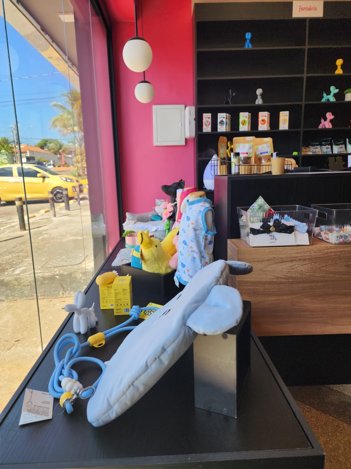 Da vitrine à farmácia — cuidado completo em um só lugar