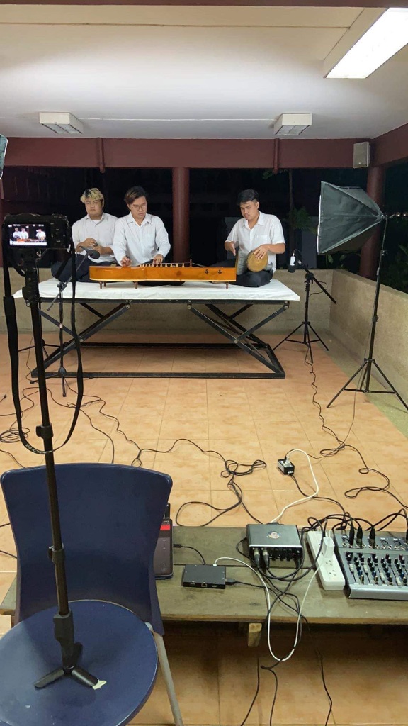 บันทึกเสียง — Thai Music Session
