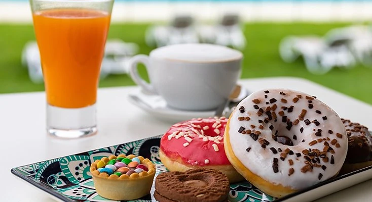 Colazione Frontelago sulle rive del lago di Lecco