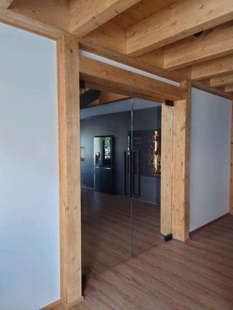 Barn Villa Votice — Interior Glass Door