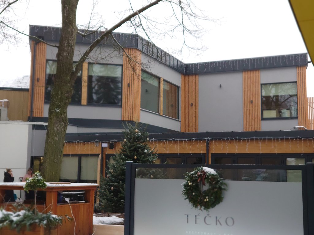 Tečko Votice Sports Club — Winter Exterior III