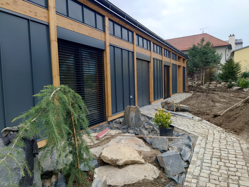 Barn Villa Votice — Garden Planting