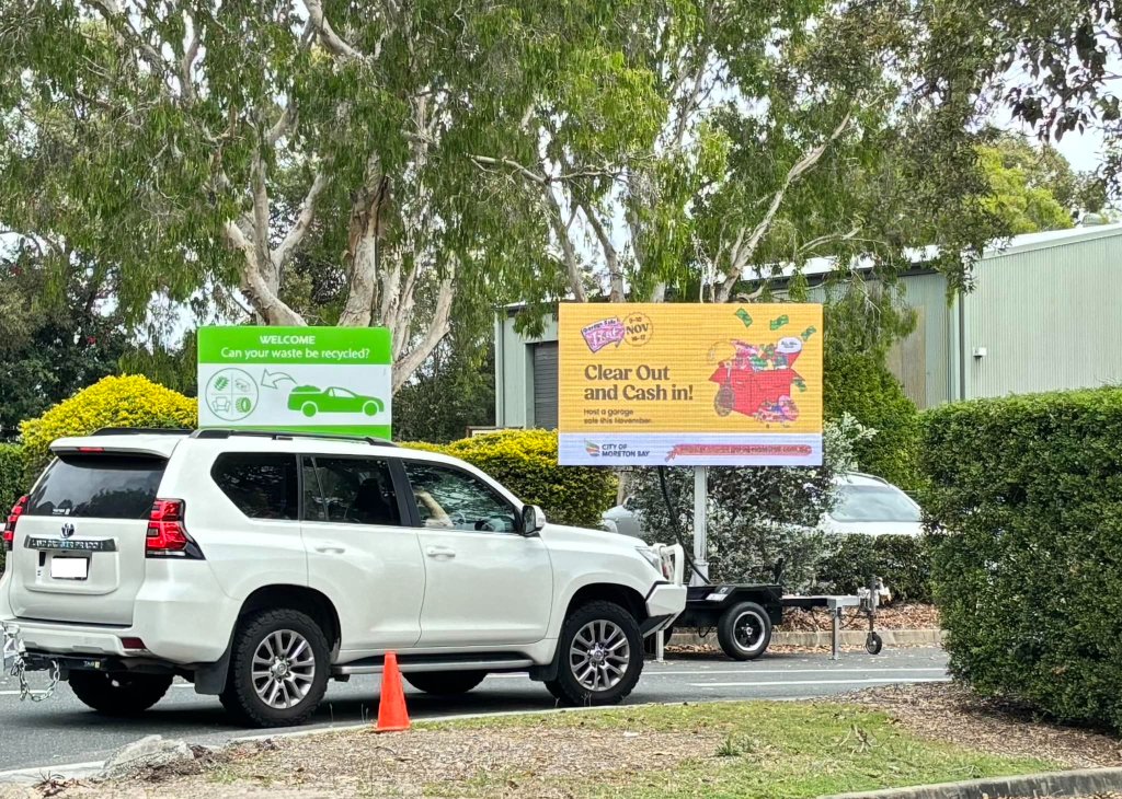 LED Trailer in use 9