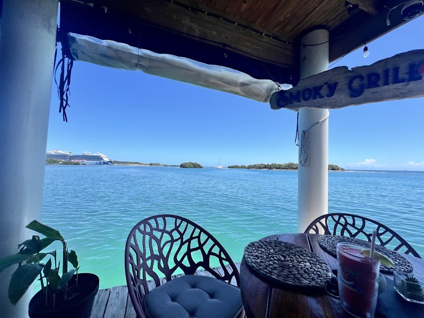 Wicked Island Bar & Local Vibes Experience