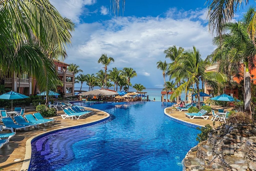 Infinity Bay Beach Day Experience