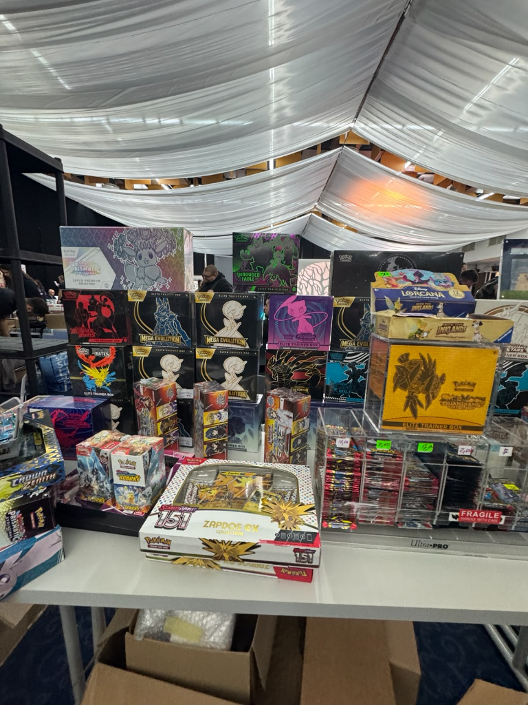 Card show gallery 2