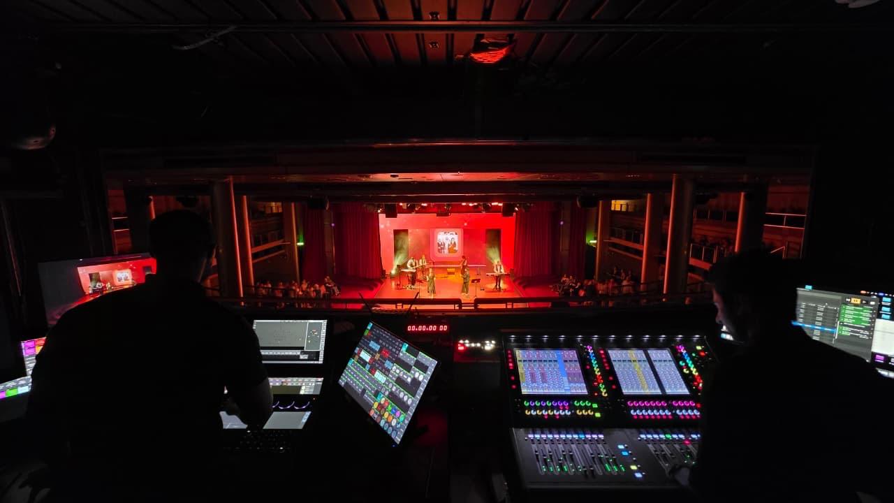 On Duty — FOH Palladium Lounge