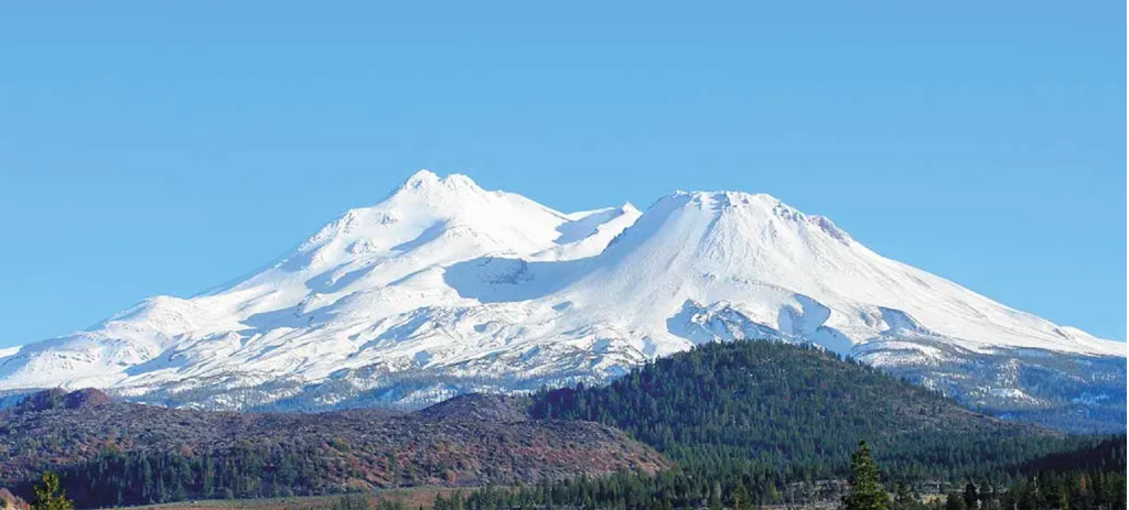 Mount Shasta sacred mountain with PACHAINTI emblem