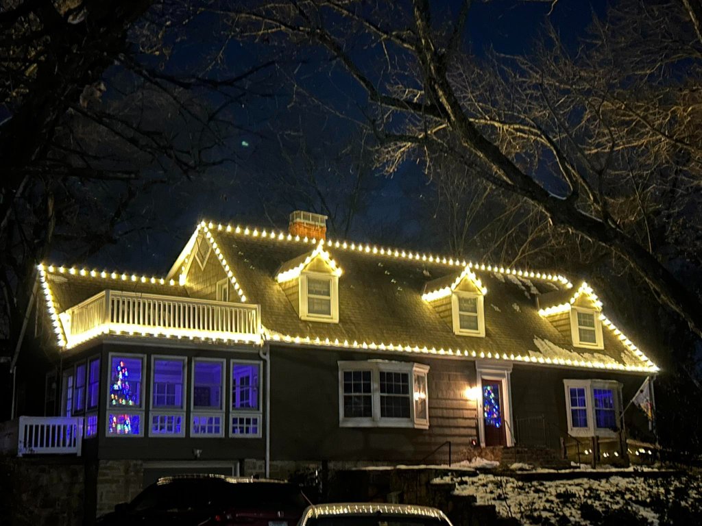 Warm White Roofline