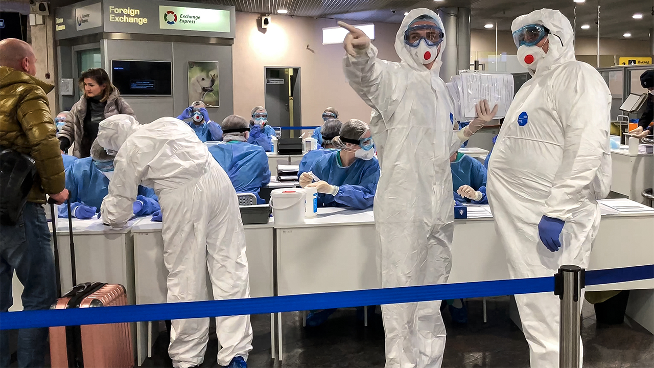 Black Death fears as plague lab worker dies after smashing test tube of live bacteria, 200 quarantined as Kremlin deletes warnings