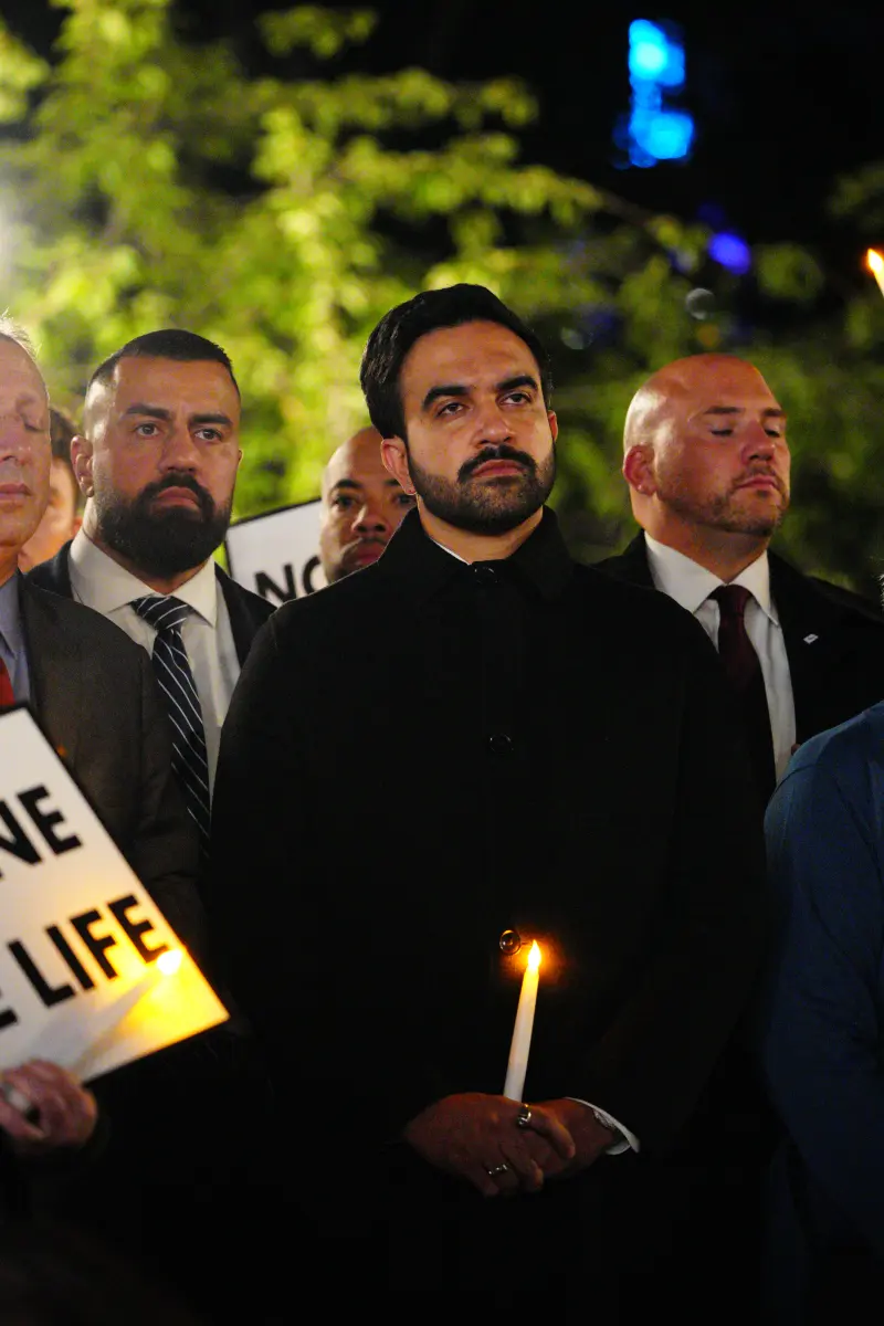 Mamdani booed, berated by anti-Israel protesters at NYC Oct. 7 memorial