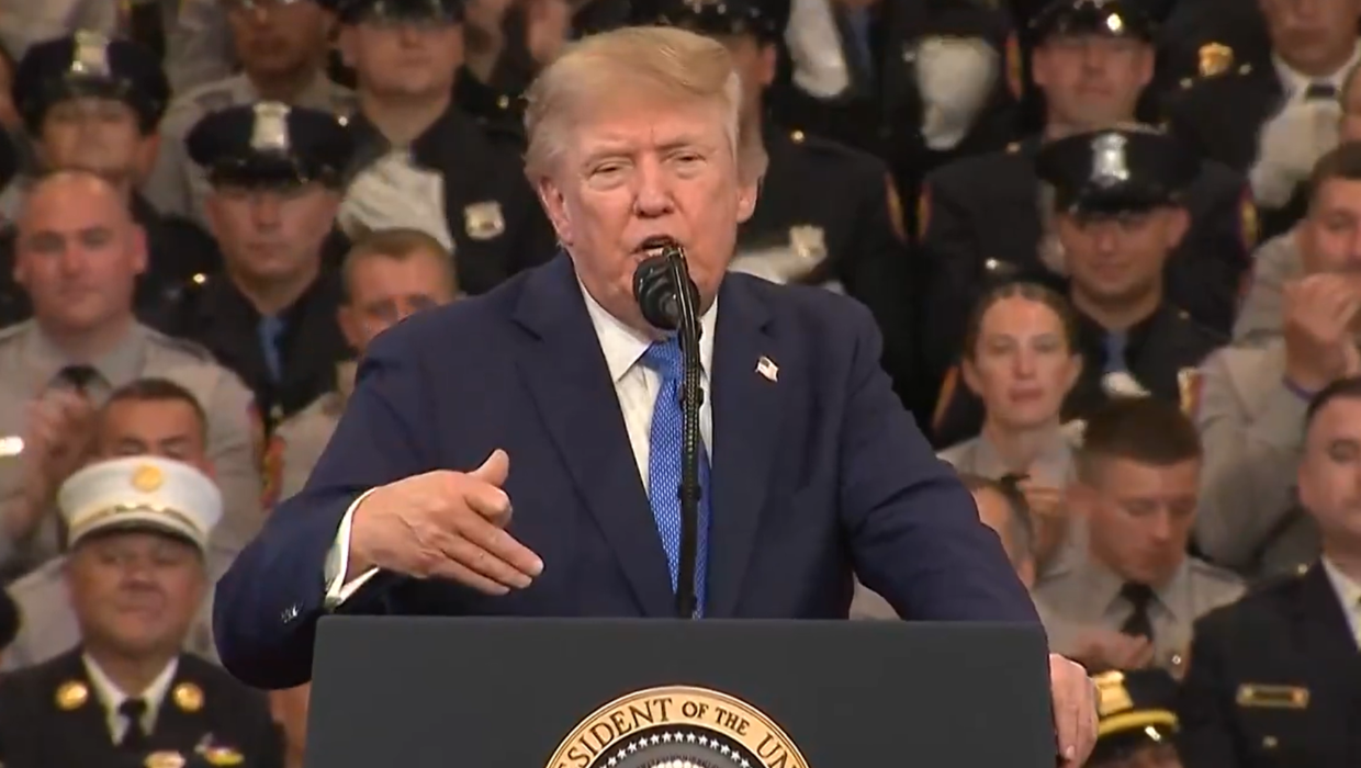 Trump Vows to Claim the Strait of Hormuz as US Territory, Stoking a New Storm in the Gulf