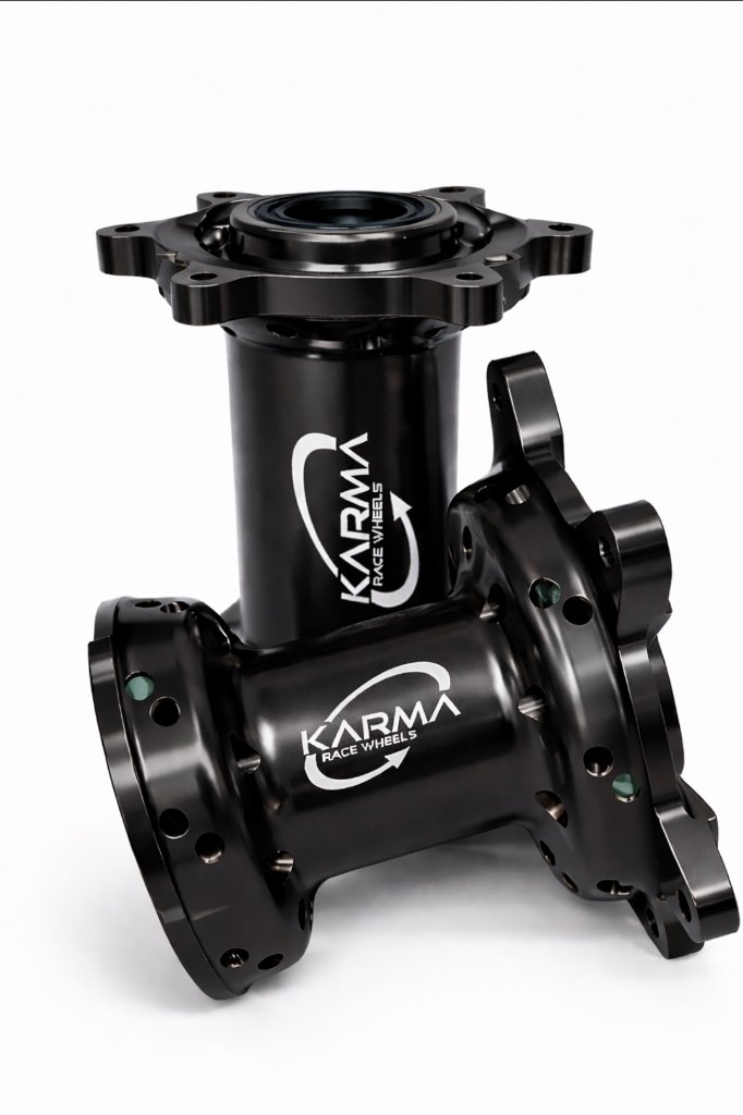 Black hub