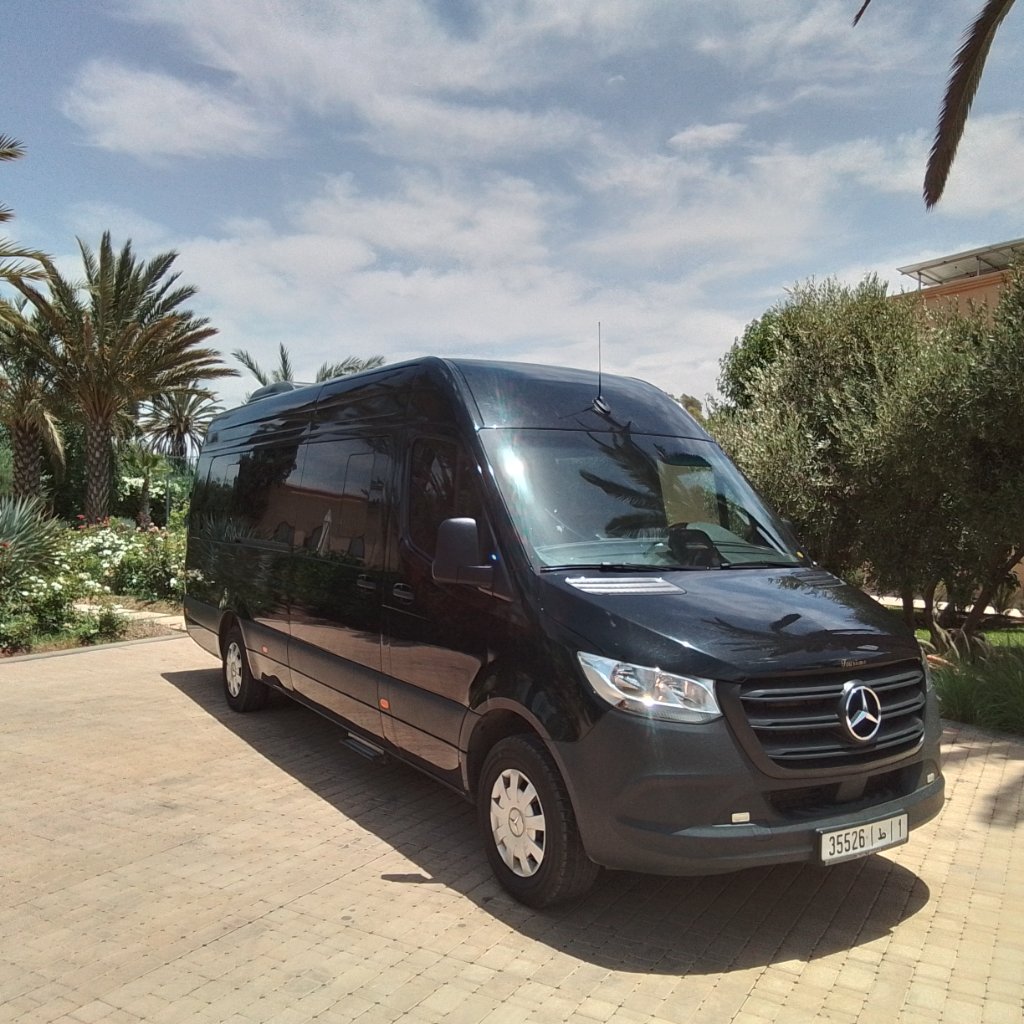 Excursion Privée Marrakech Désert Agafay Sahara — Chauffeur Expert