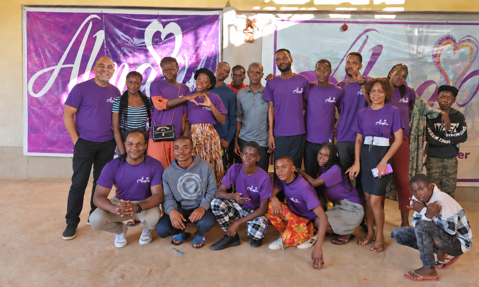 Voluntarios de Alma ONG en Angola
