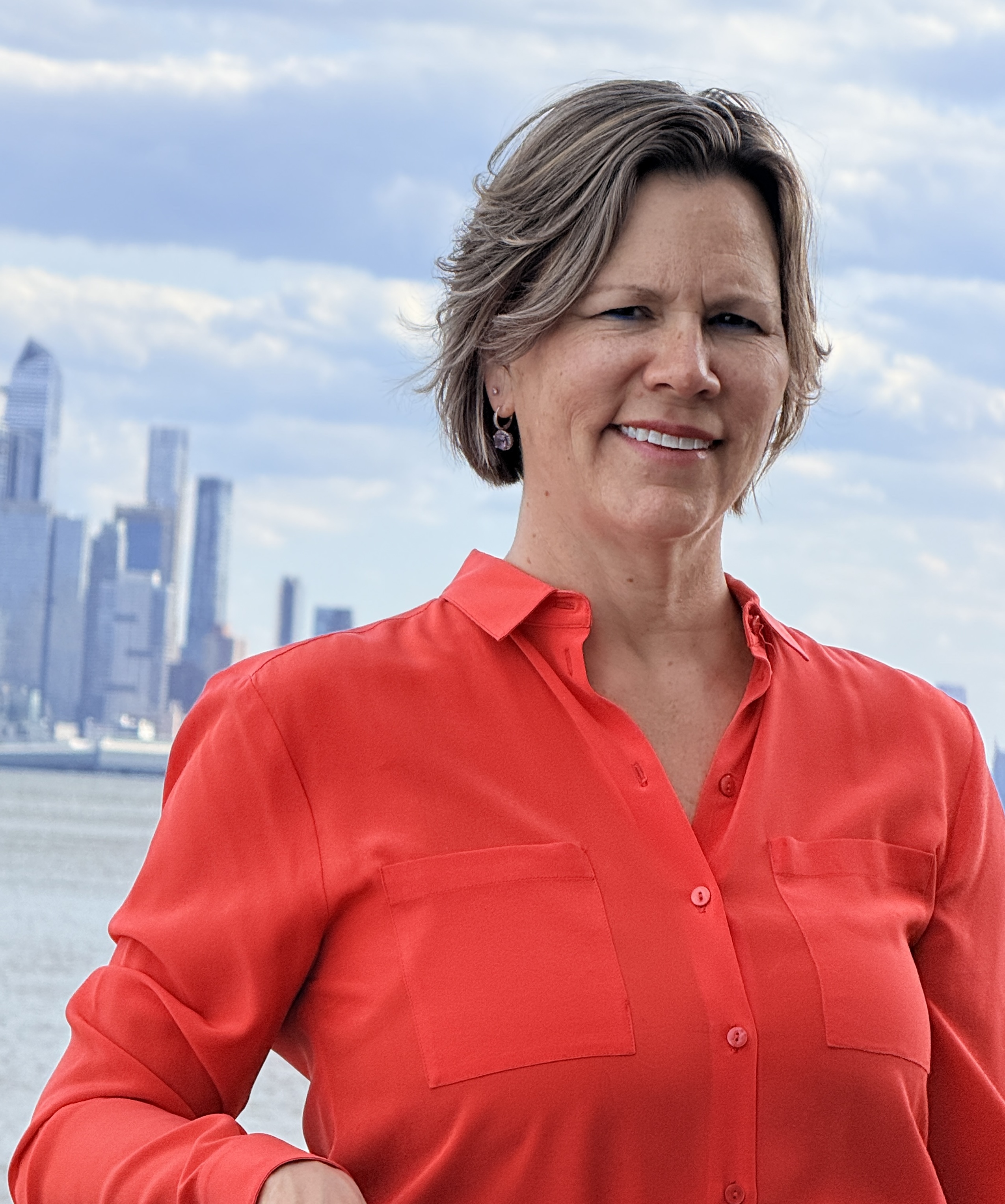 Tami Peter — Financial Coach & Educator