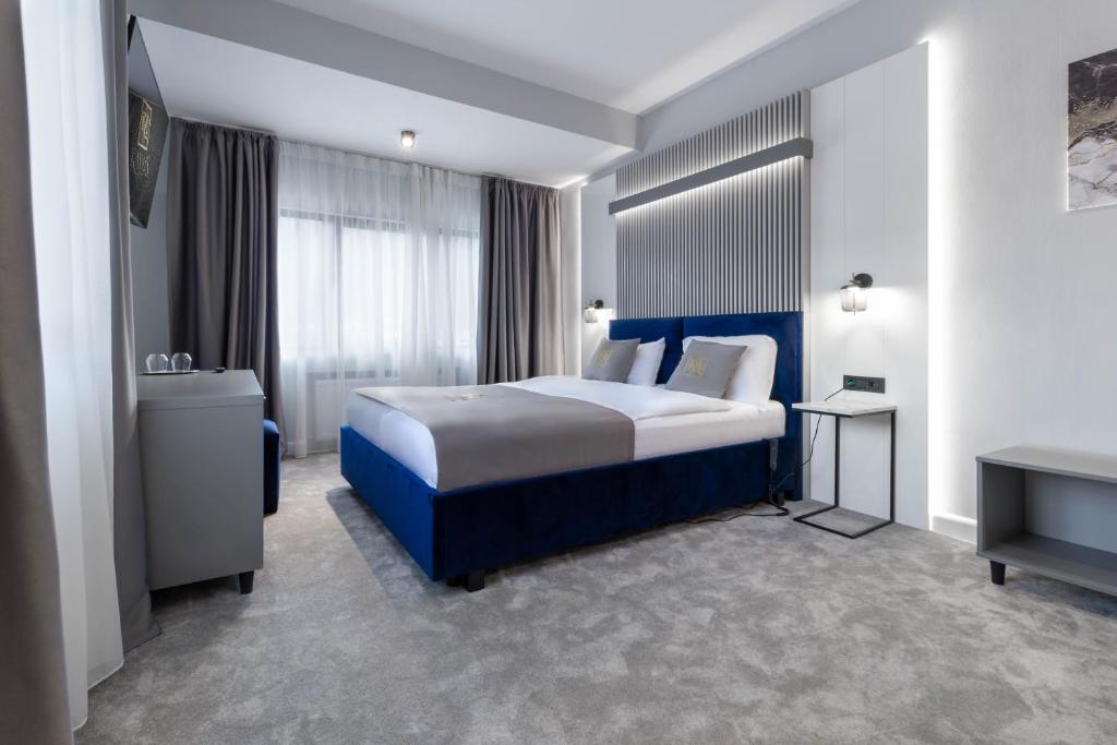 Hotel Kayus Bușteni 4* 2