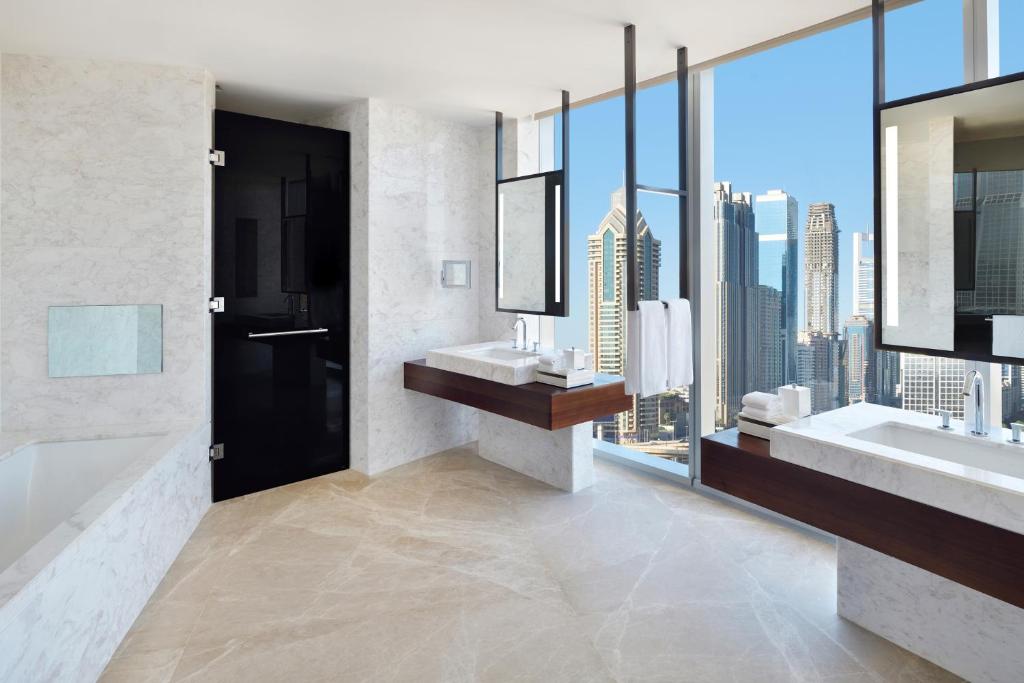 Dubai 4