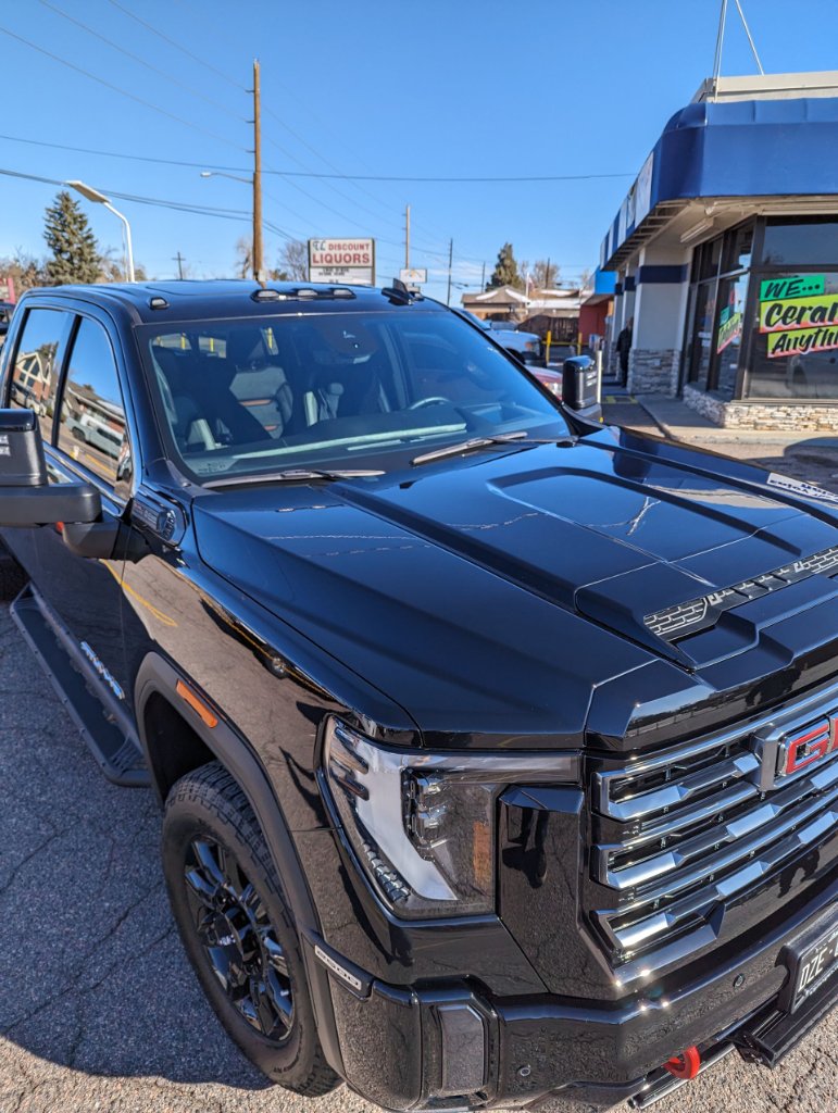 GMC Sierra AT4HD