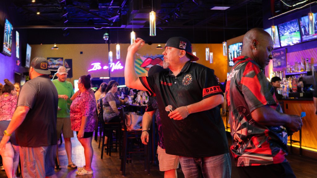 Dart night atmosphere