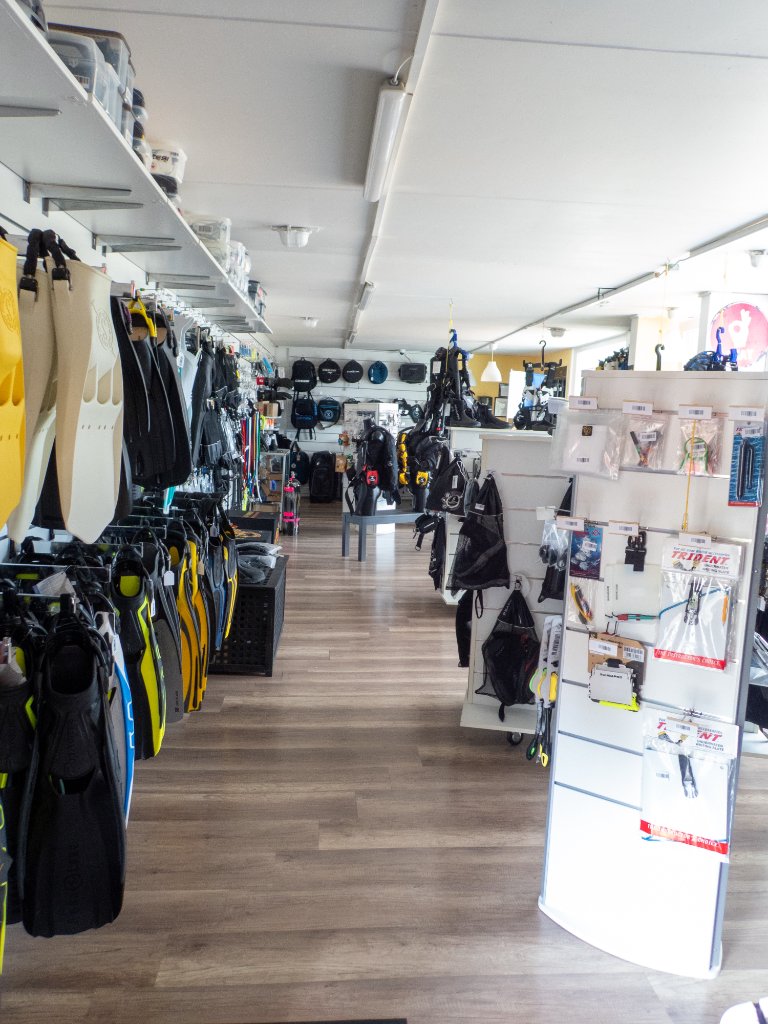 Boutique Maui Diving - allée palmes