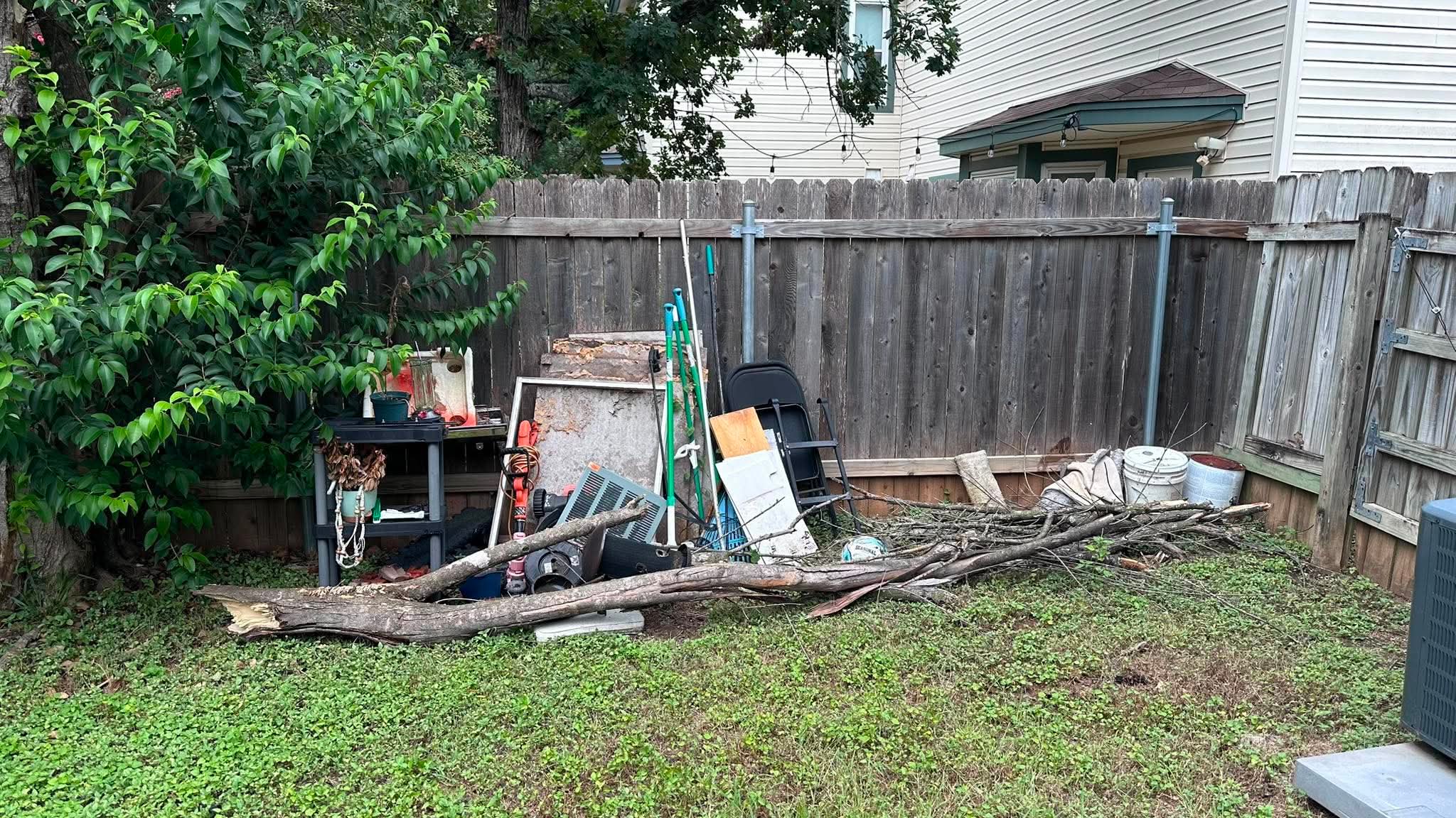 Side Yard & Fence Line Cleanup before