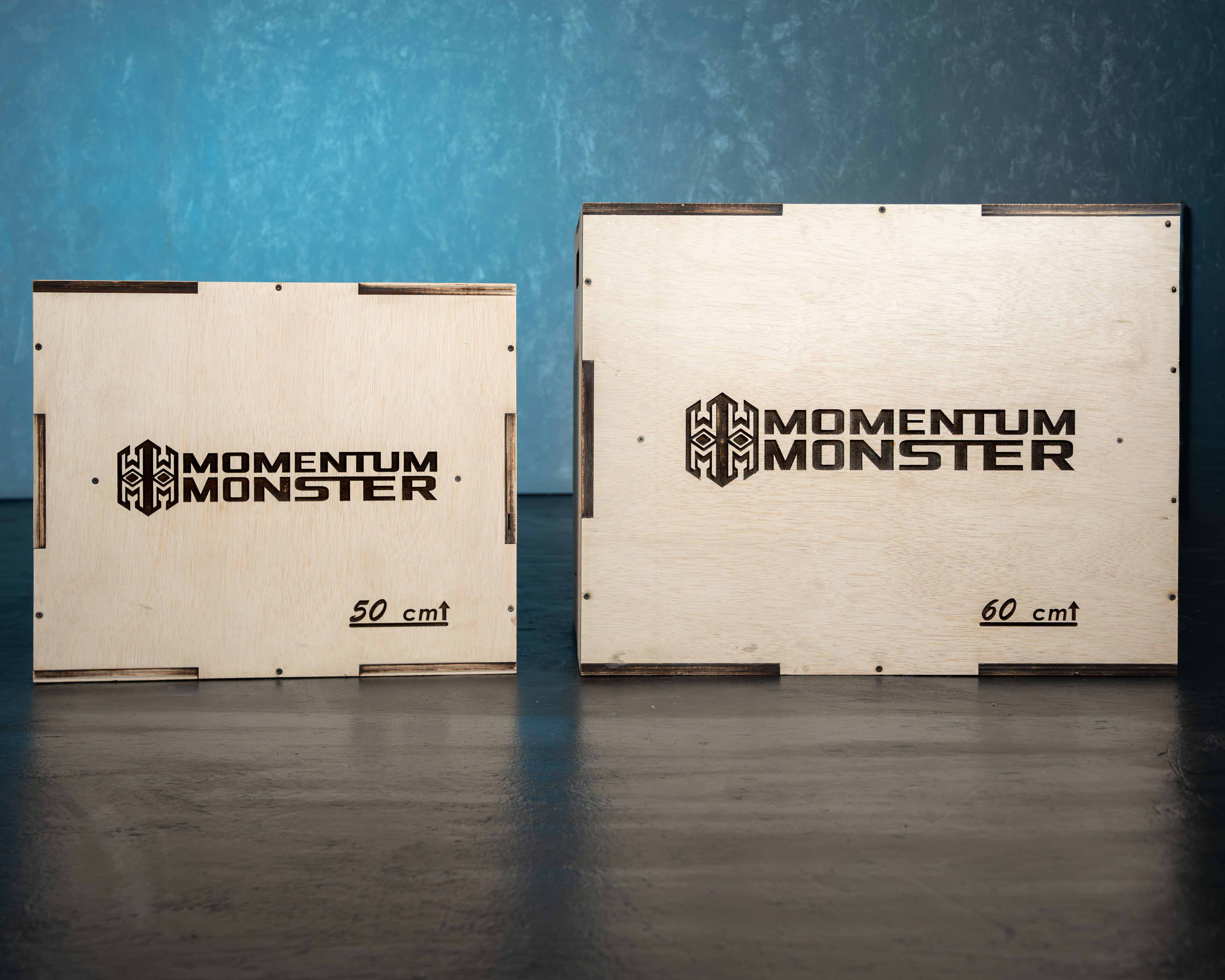 Cajón de Madera Mediano · Momentum Monster