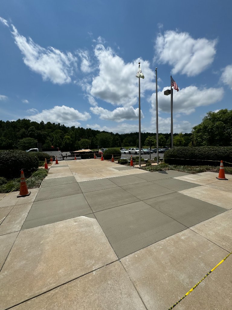 Commercial concrete walkway replacement