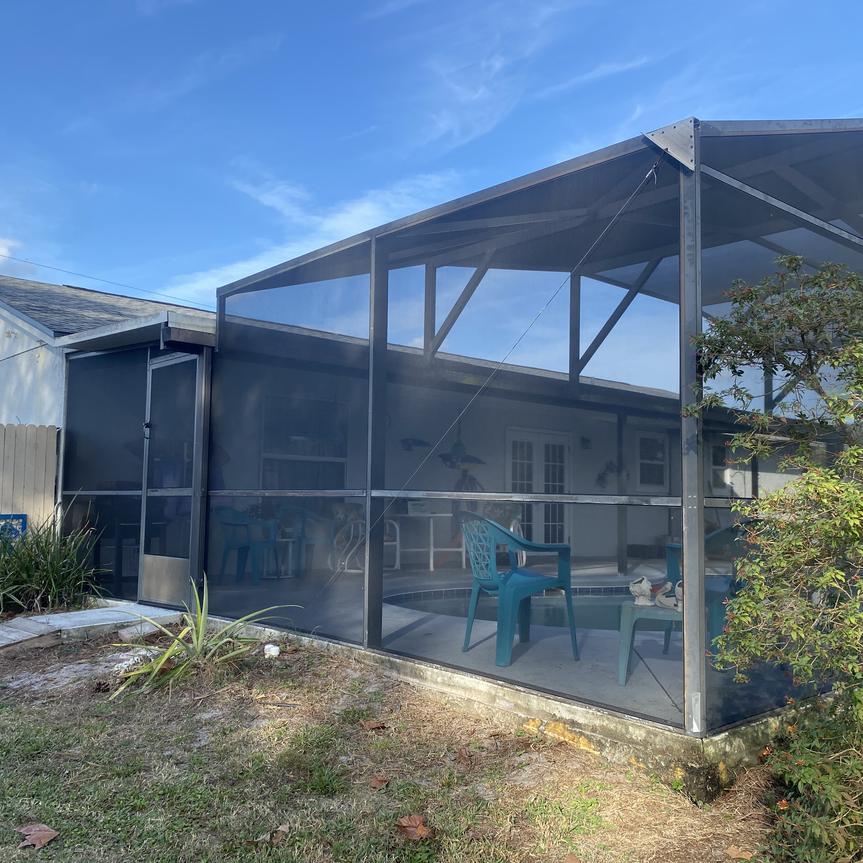 Pool enclosure screening — example for pool, patio, porch and lanai screen repair service in Forest City, FL