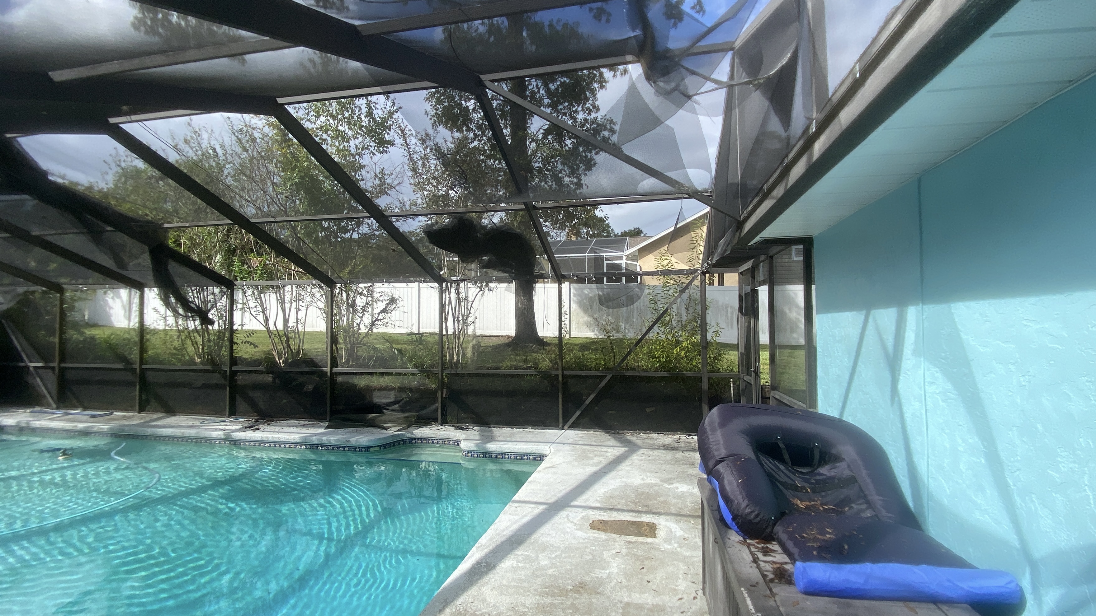 Pool Screen Repair in Silver Springs Shores, FL
